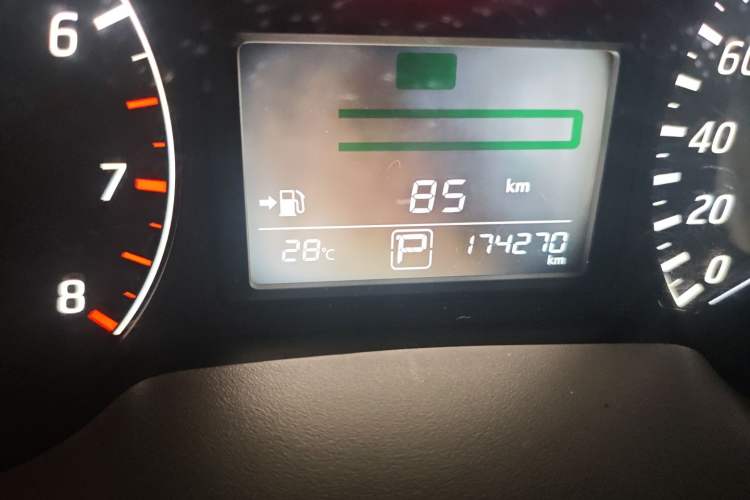 Used Nissan Sylphy 2012 1.6 XL CVT Luxury Edition Odometer Close Up