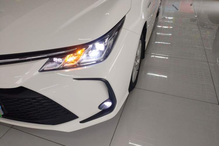 Used Toyota Corolla 2023 1.8L Smart Electric Hybrid Dual-Motor Pioneer Edition Left Front Headlight