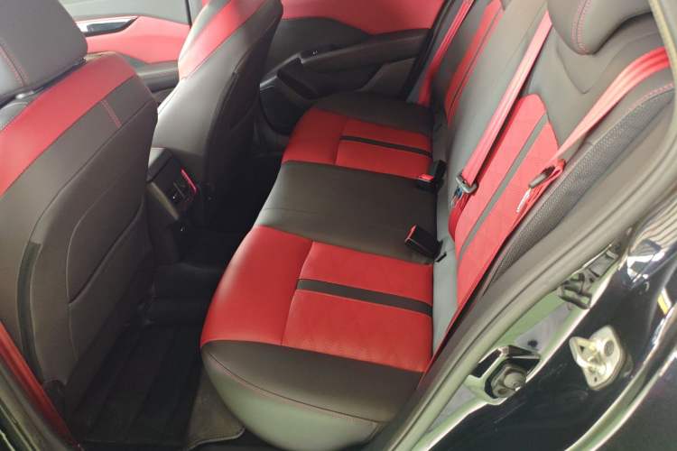Used Dongfeng Aeolus Yixuan 2021 230T Automatic Hunter Edition Left Rear Seat