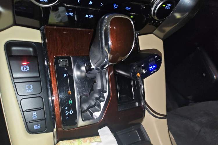 Used Toyota Alphard 2015 3.5L Luxury Edition Gear Lever