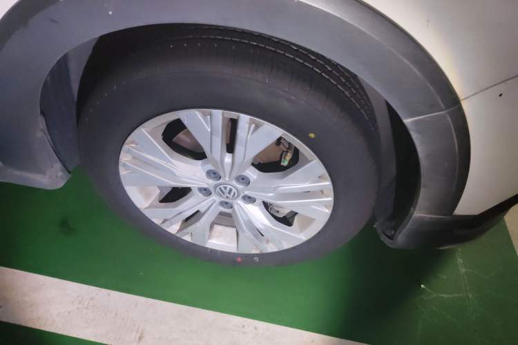 Used Volkswagen C-TREK 2018 230TSI DSG Comfort Model
