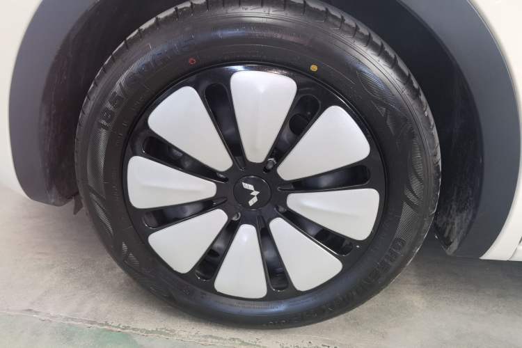 Used Wuling Bingo 2025 410 km Lingxi Deluxe Edition Exterior 4