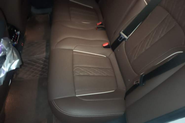 Used BMW 5 Series 2022 Restyled 530Li Luxury Edition M Sport Package