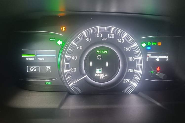 Used Honda Elysion 2019 2.0L Hybrid Supreme Edition Instrument Cluster
