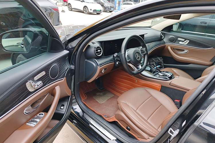 Used Mercedes-Benz E-Class 2017 E 300 L Sport Luxury Edition