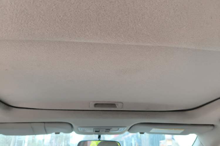 Used Honda City Classic 2012 1.5L Automatic Elite Edition Headliner