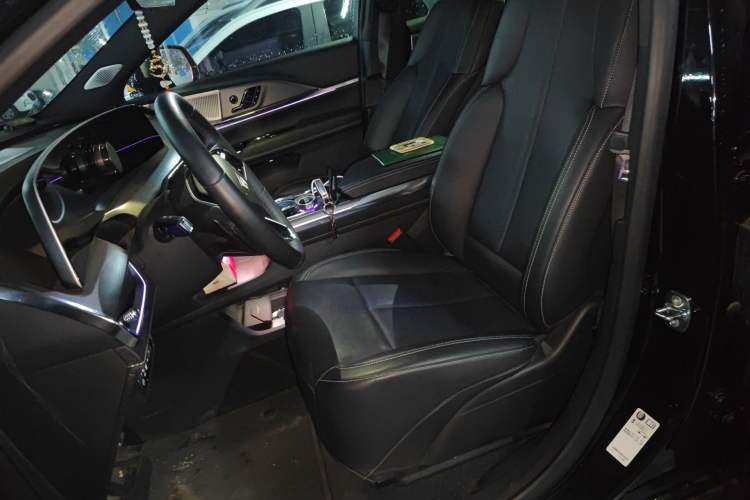 Used Cadillac XT5 2025 2.0T Prestige Version Left Front Seat