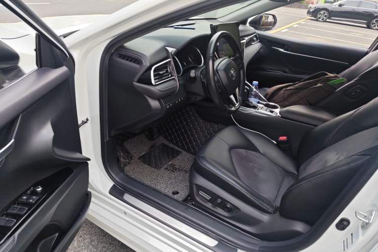 Used Toyota Camry 2021 2.0S FENGSHANG Edition Driver Seat