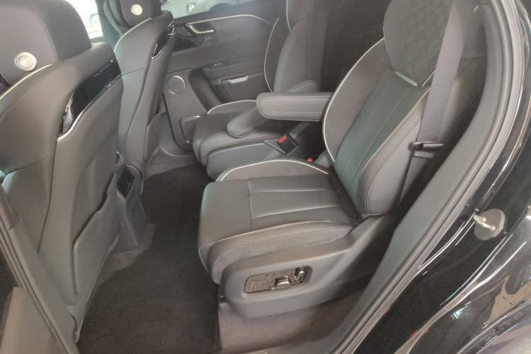 Used Hongqi E-HS9 2021 460 km Range Flagship Edition Six-Seater
