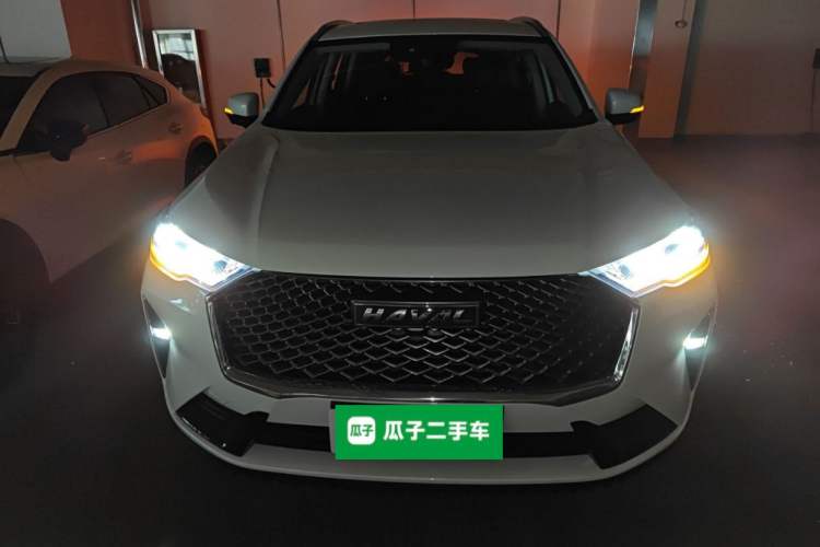 Used Haval H6 2024 1.5T Two-Wheel-Drive Classic Edition