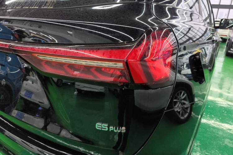 Used Landian E5 PLUS 2026 Model, 165km Long-Range First-Adoption Edition, 7-seater