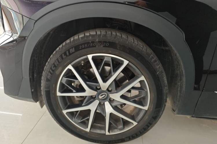 Used GAC Trumpchi GS8 2024 Linghang Series 2.0 TGDI Two-Wheel Drive Luxury Smart Connectivity Version Exterior 4