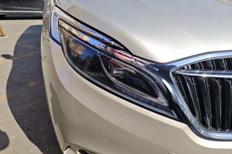 Used Buick GL8 2017 ES 28T Luxury Model China V Standard
