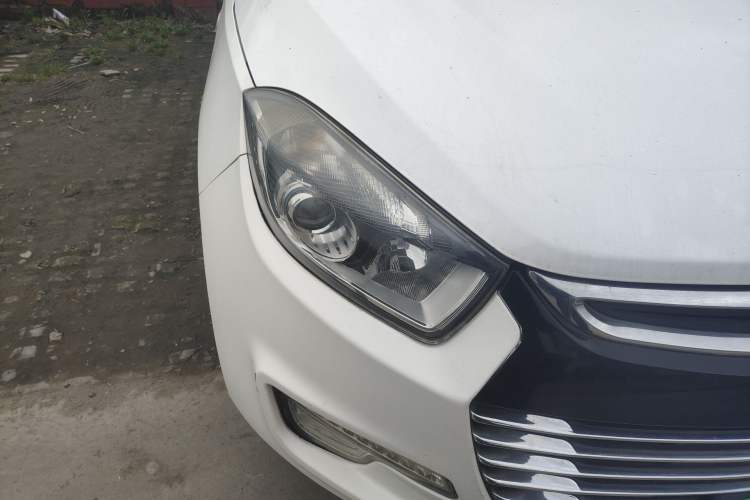 Used JAC Group Refine S5 2015 1.5T Manual Elite Model Right Front Headlight