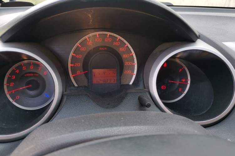 Used Honda Fit 2011 1.3L automatic comfort version Instrument Cluster