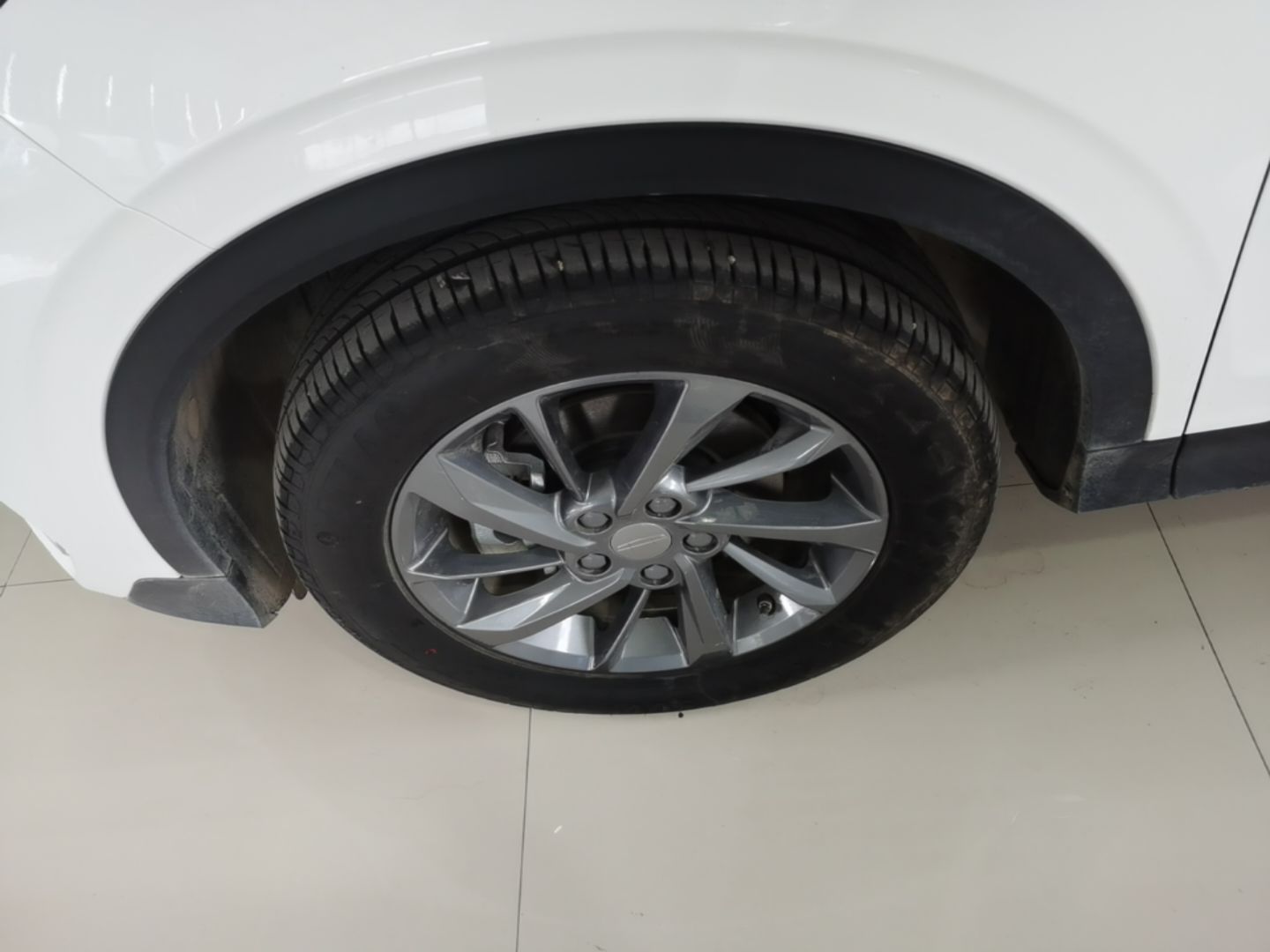Geely Auto Coolray 2025 Bin Yue L 1.5TD DCT Star Diamond — снимка 10