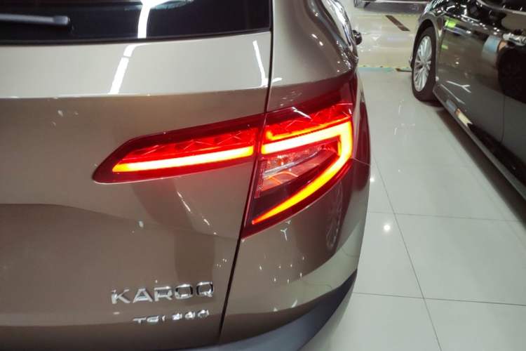 Used Skoda Karoq 2019 TSI280 Smart Drive Elite Edition China V Standard Right Rear Taillight