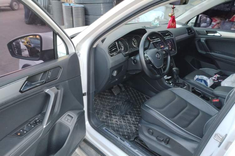 Used Volkswagen Tiguan L New Energy 2019 430 PHEV Hybrid Flagship Model Driver Seat