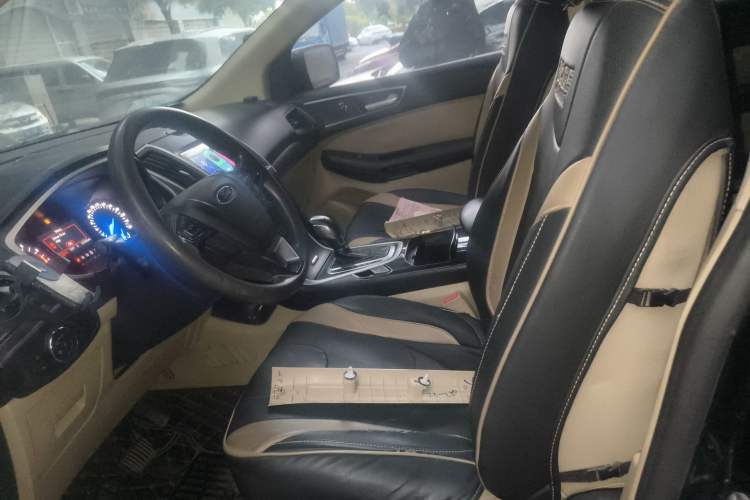 Used Ford Edge 2016 EcoBoost 245 Two-Wheel-Drive Titanium 5-Seater
