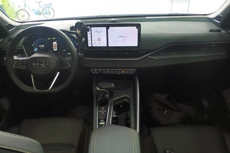 Used Geely Auto Preface 2023 1.5TD Kunlun Edition Center Console