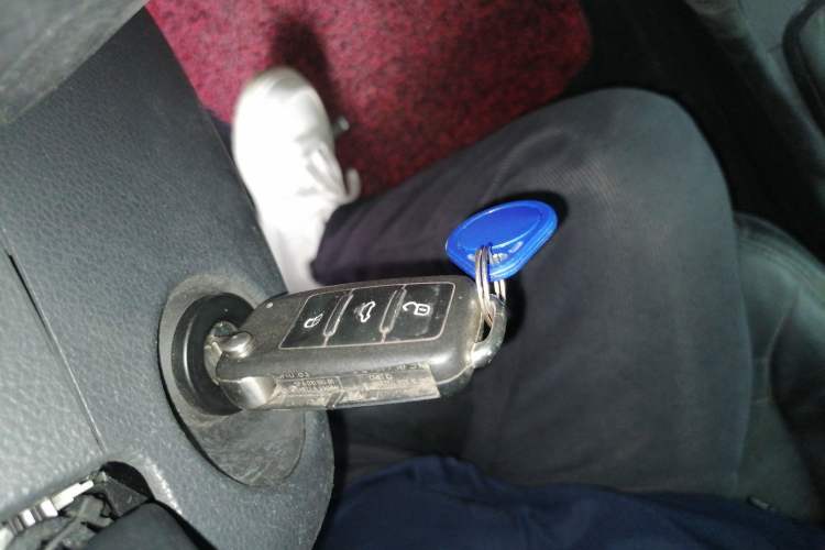 Used Volkswagen Polo 2011 1.4L Manual ZhiLe Edition Vehicle Key