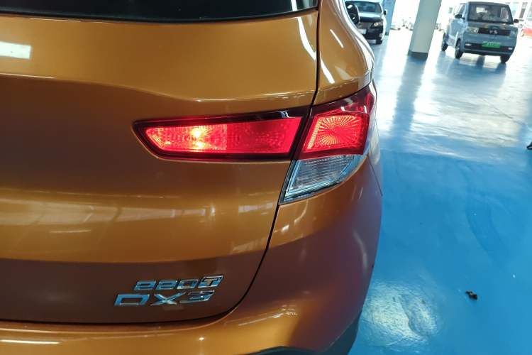 Used Soueast DX3 2016 1.5T CVT Flagship Model Right Rear Taillight