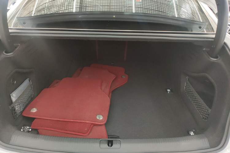 Used Audi A4L 2025 2 Million Units Enjoyment Version 40 TFSI Luxury Dynamic Edition Trunk