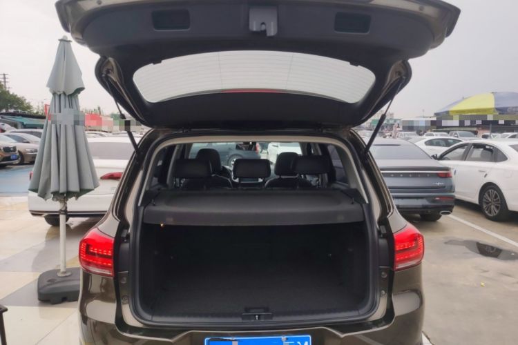 Used Volkswagen Tiguan 2017 300TSI Automatic Two-Wheel Drive Silk Road Comfort Edition Trunk