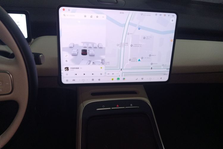 Used Nio ET5T 2025 75 kWh Touring Audio And AC Panel