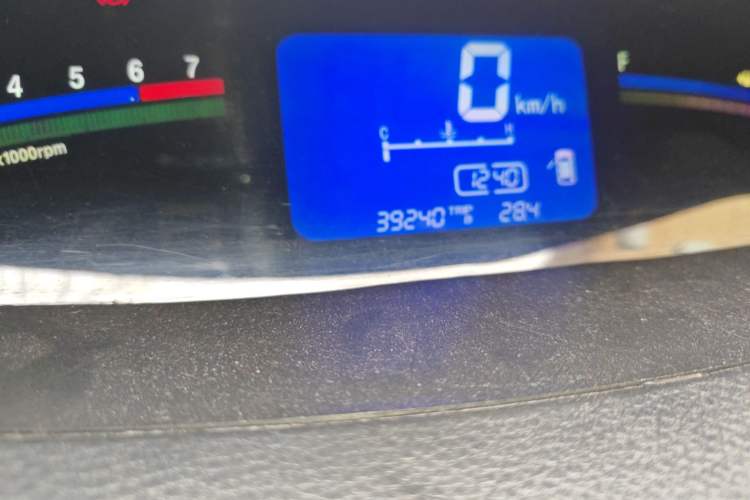 Used FORTHING Joyear SUV 2012 1.6L Luxury Model