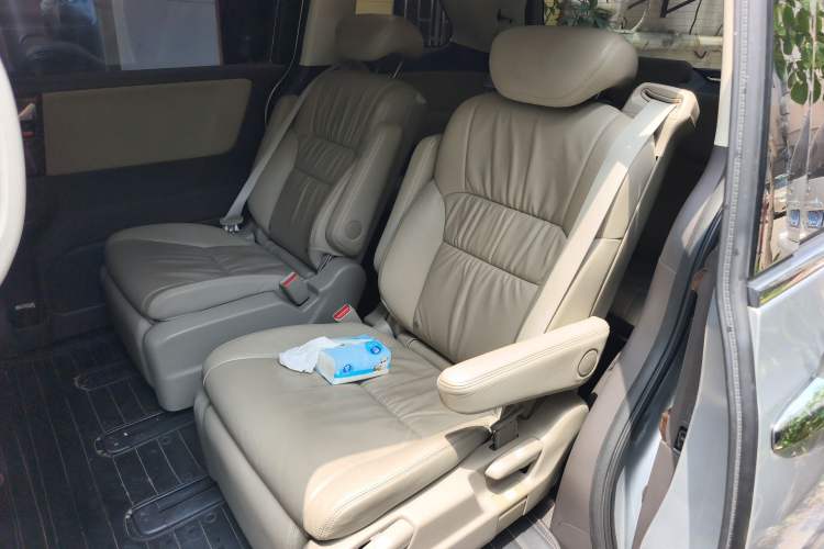 Used Honda Odyssey 2015 2.4L Smart Edition