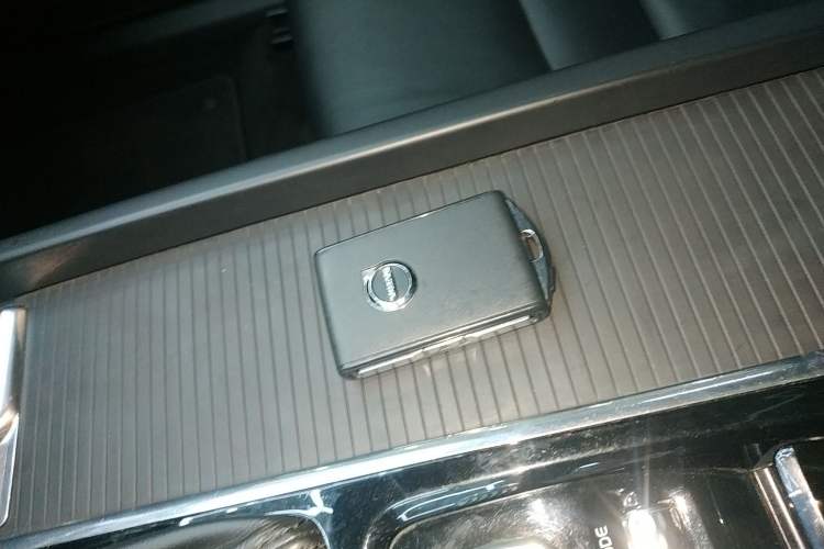 Used Volvo XC60 2018 T5 4x4 Zhiyi Edition