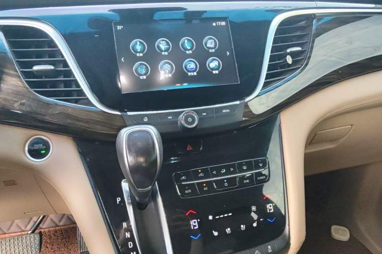 Used Buick GL8 2017 ES 28T Flagship Model China V Standard
