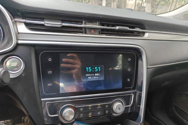 Used MG 6 2019 20T Automatic Sport Edition Audio And AC Panel