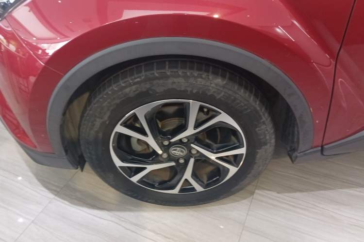 Used Toyota C-HR 2020 2.0L Luxury Edition Left Front Wheel Hub