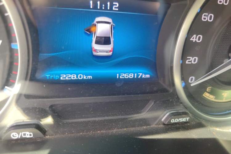 Used Geely Auto Emgrand 2017 Sedan Million Edition 1.5L Manual Luxury Model