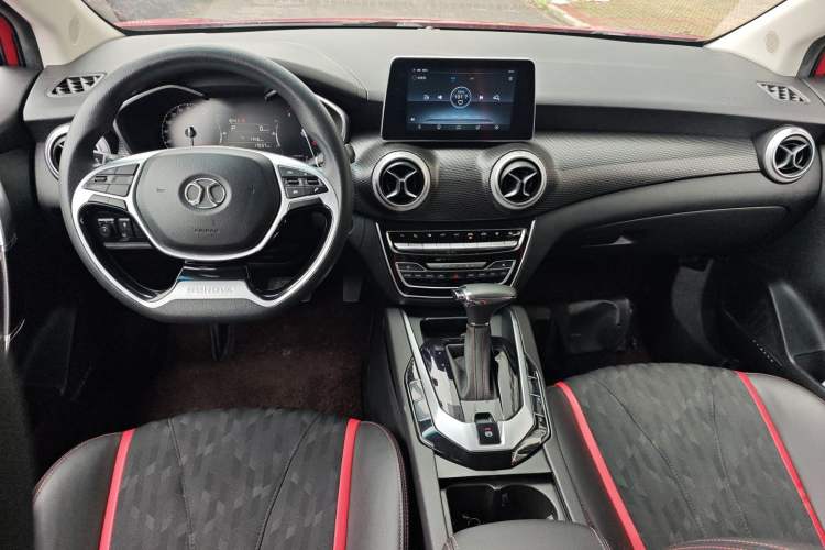 Used BAIC Senova D50 2019 1.5L CVT Luxury Edition China V Center Console