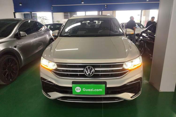 Used Volkswagen Tiguan L 2023 330TSI Automatic Two-Wheel Drive R-Line Flagship Edition