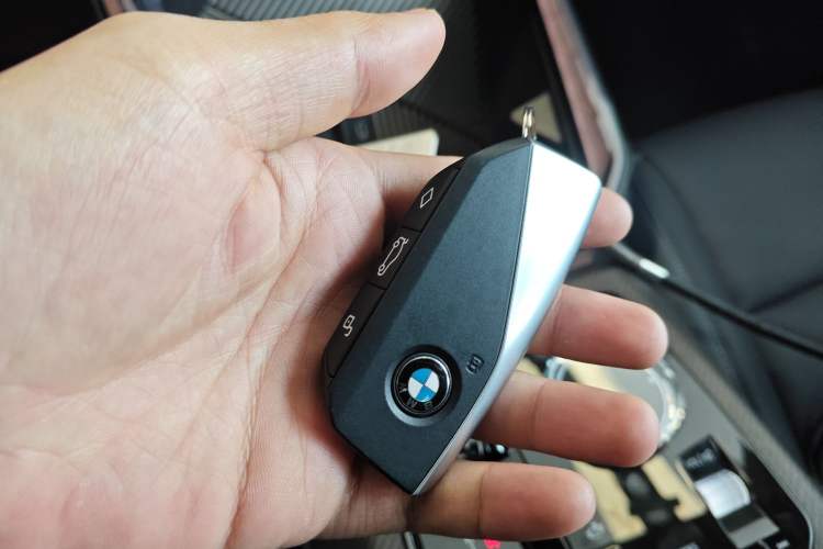 Used BMW X3 2025 xDrive30L Luxury Edition M Sport Package Vehicle Key