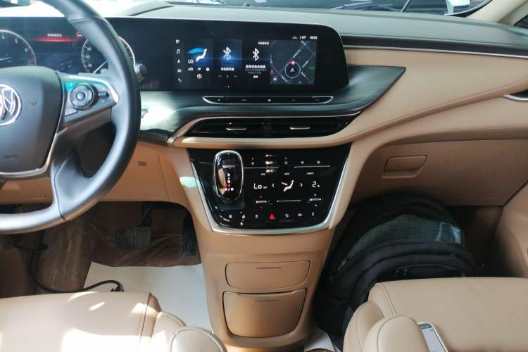 Used Buick GL8 2021 ES Land Cruiser 653T Luxury Edition
