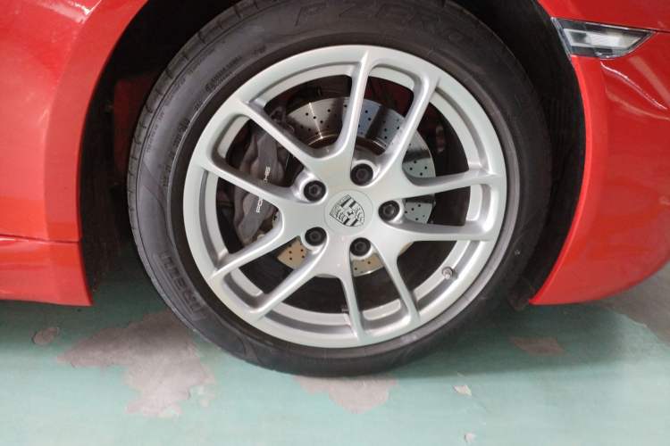 Used Porsche 718 2018 Cayman 2.0T
