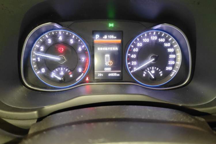 Used Hyundai ENCINO 2018 1.6T Dual-Clutch Zhilian Edition China V Standard
