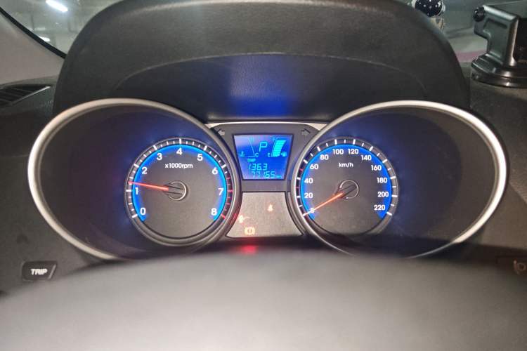 Used Hyundai ix35 2015 2.0L Automatic 2WD Smart Version China V Standard
