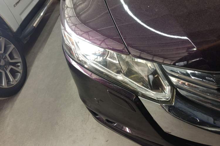 Used Honda Odyssey 2014 2.4L Luxury Edition Right Front Headlight