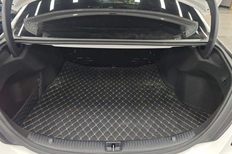 Used Mercedes-Benz C-Class 2019 Restyled C 260 L Sport Edition
