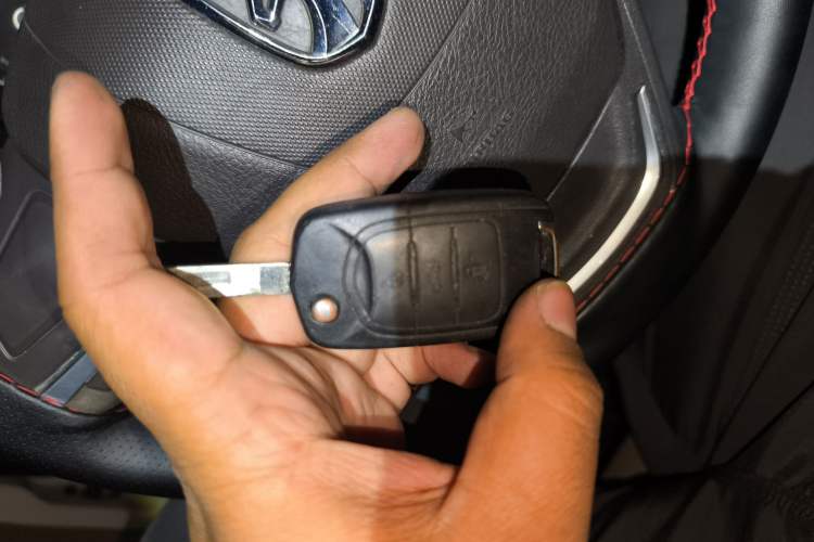 Used Baojun 730 2016 1.8L iAMT Comfort Version 7 Seats