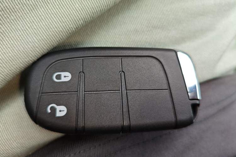 Used Jeep Compass 2017 200T Automatic Family Edition