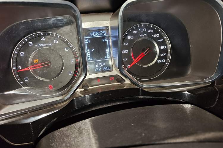 Used Zotye Domy X5 2017 Value Edition 1.6L Manual Comfort Model