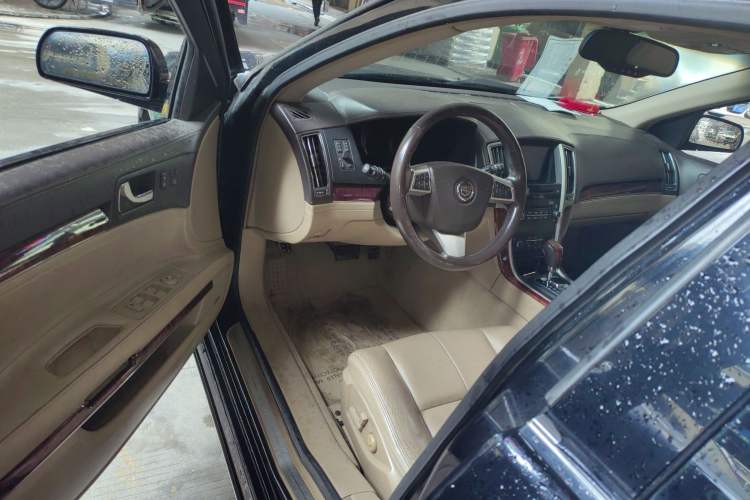 Used Cadillac SLS Seville 2011 2.0T Luxury Edition
