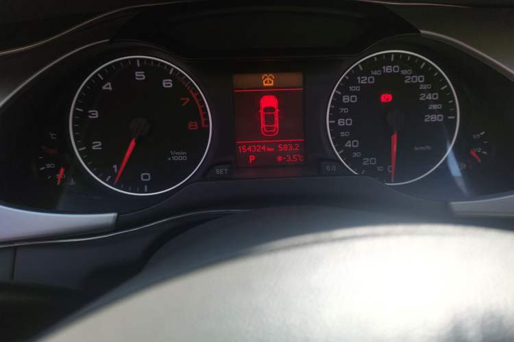 Used Audi A4L 2010 2.0 TFSI Standard Edition
